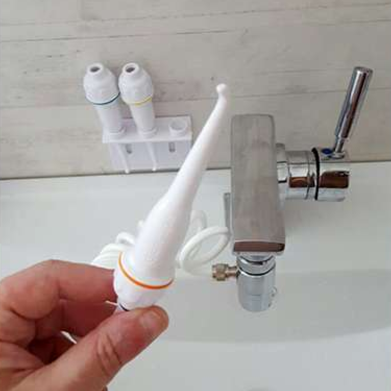 Ирригатор проточный GUM SPA — изображение 4